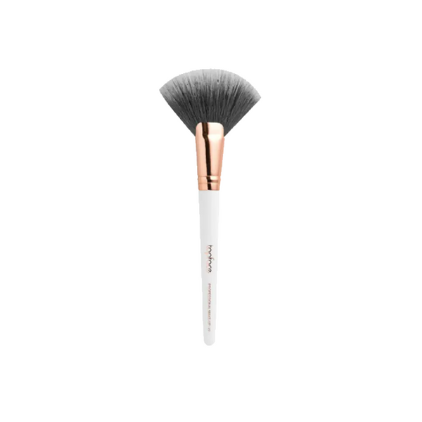 Topface Fan Brush